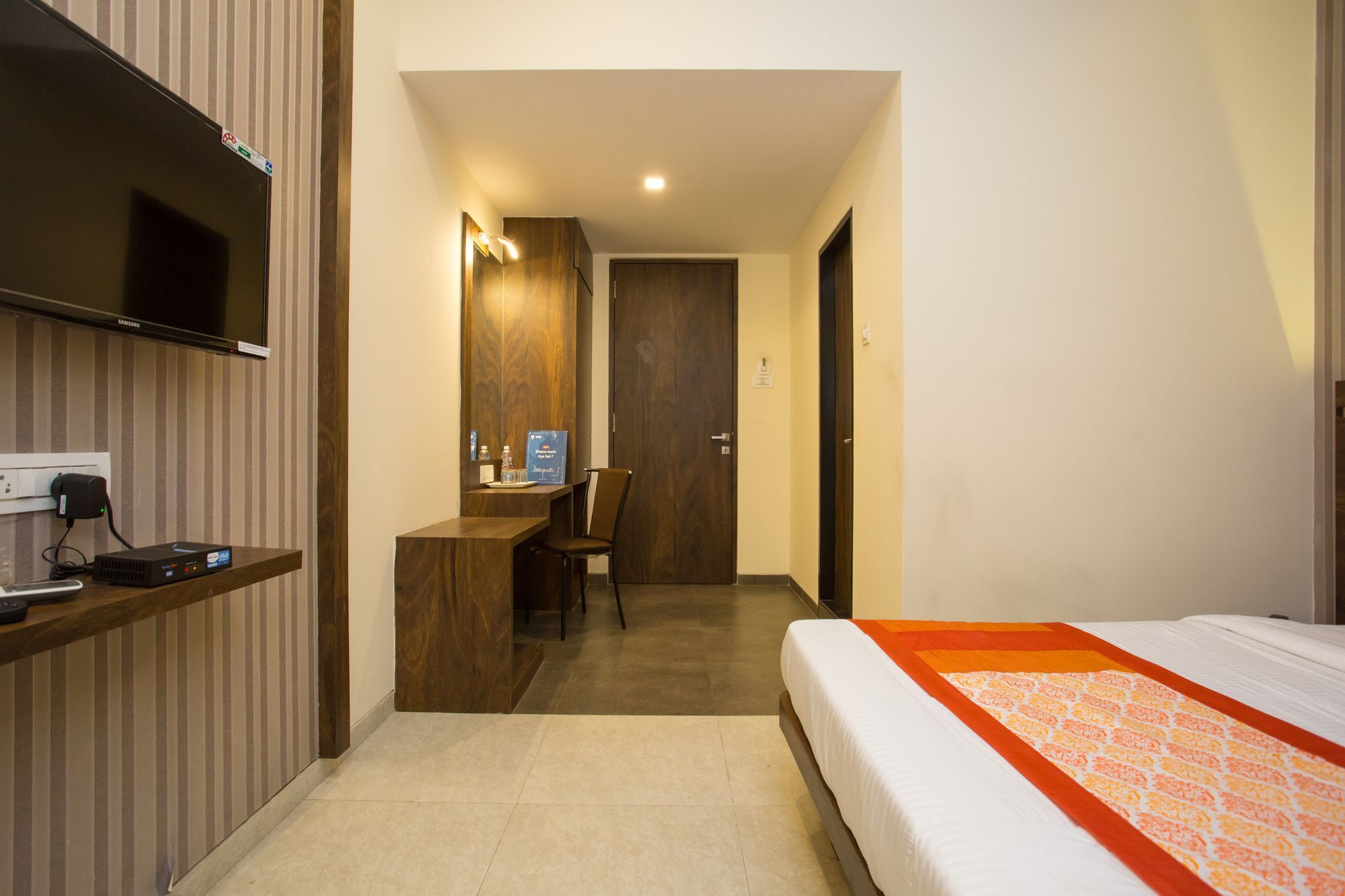 מלון נאווי מומבאי Oyo 7156 Hill View Residency מראה חיצוני תמונה